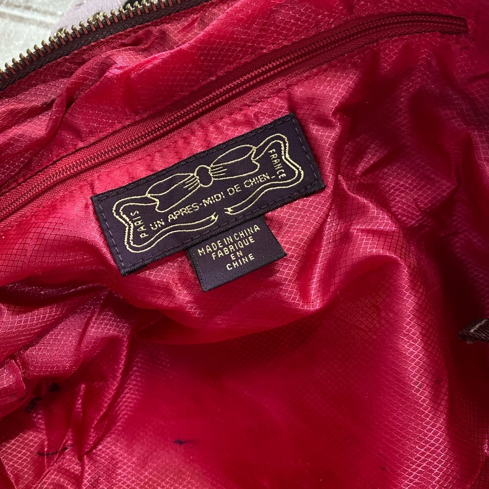 Un Après-Midi De Chien Pink Lined Bag Interior